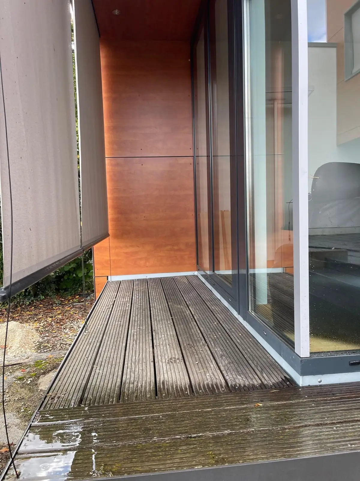 Holz- und WPC-Terrasse reinigen in Ulm